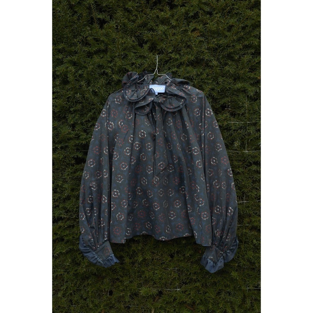Joseph Copenhagen Blossom Jed Blouse $192 Women's One Size Navy Blue NEW